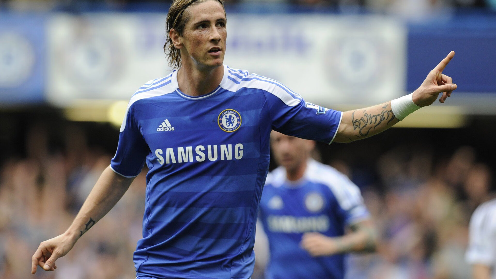 “破纪录之战!武汉马拉松迎接全新挑战”